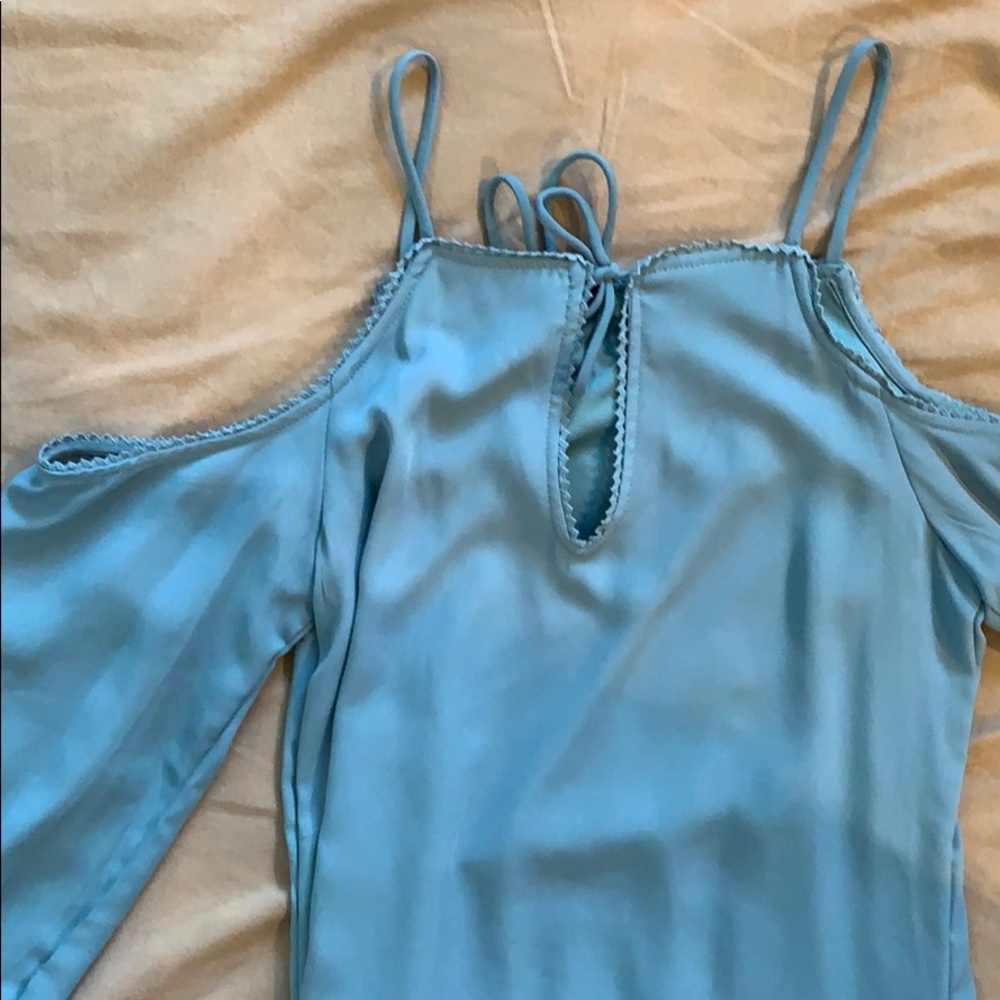 Off the Shoulder Summer Dress - Picture 3 of 3